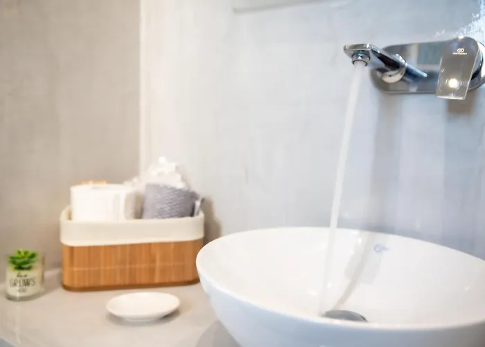 Golden View * Vóthon