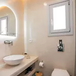 Golden View