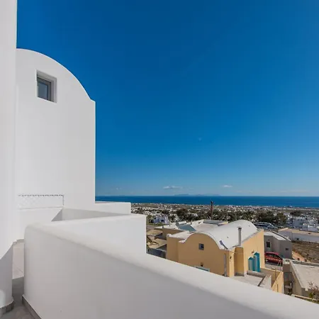 Golden View Villa *